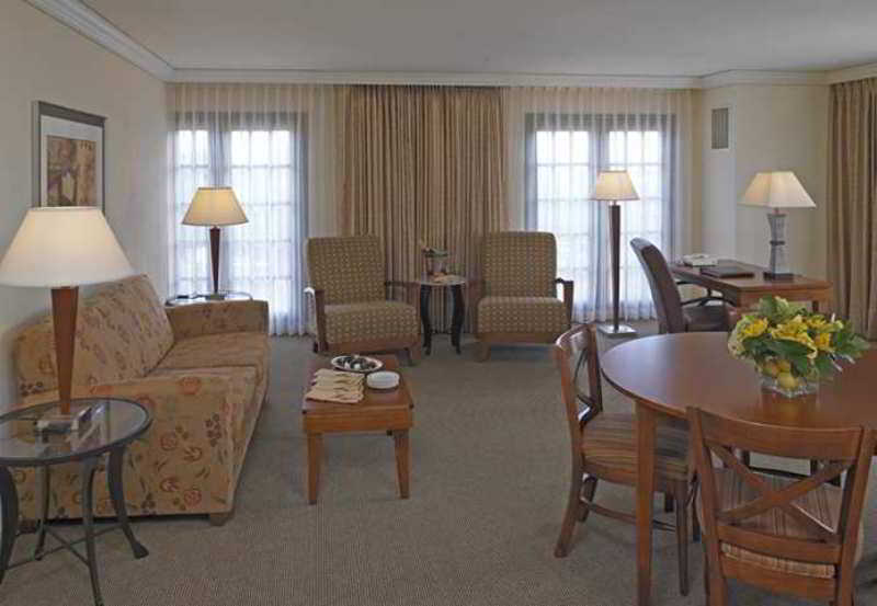 Hotel Doubletree By Hilton Austin Pokoj fotografie